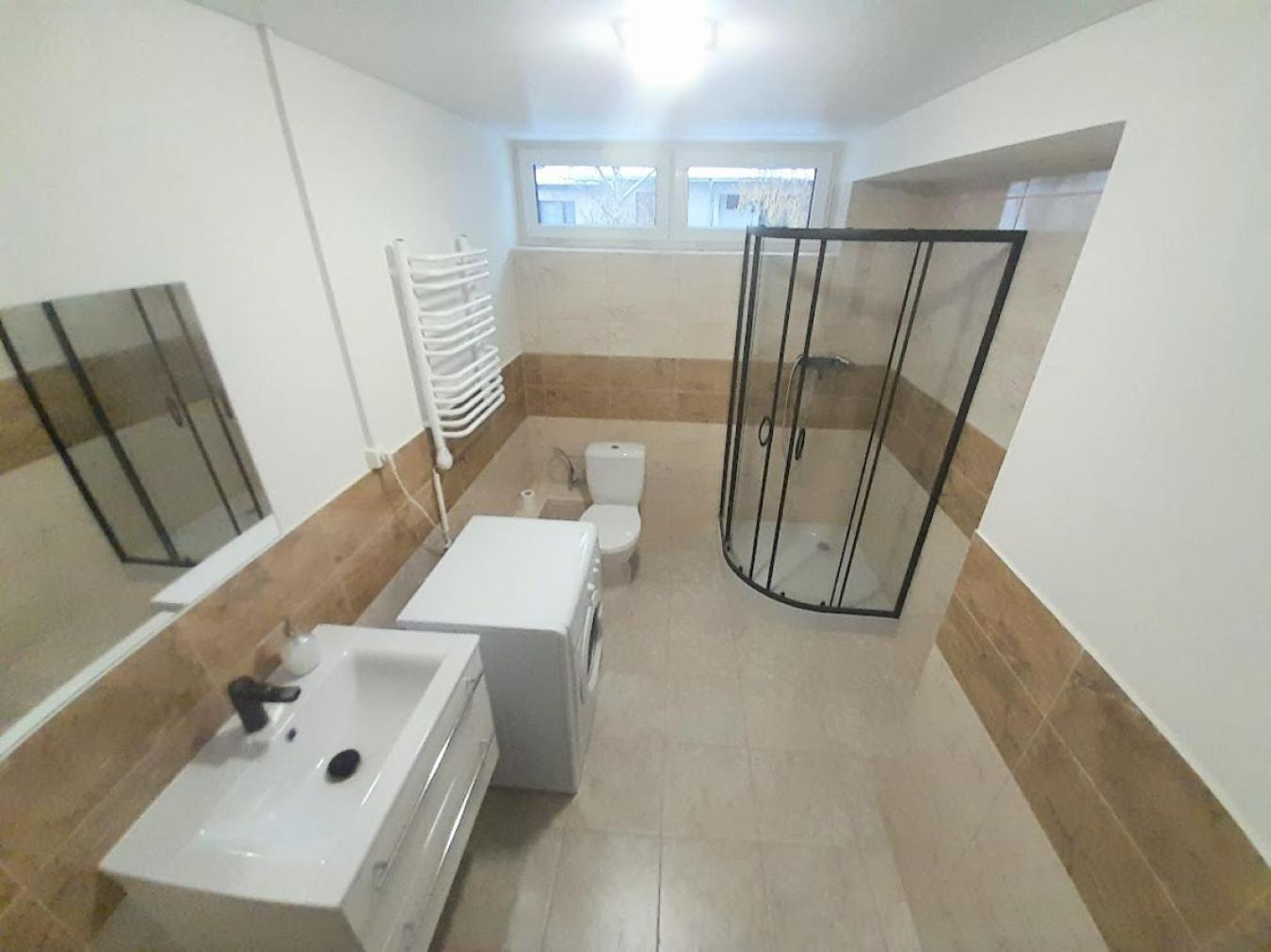 Lev I Sova Aparthotel Mělník Exterior foto